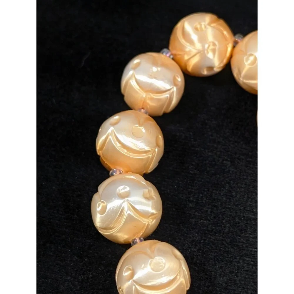 VTG Japan‎ Peach Carved Style Plastic Pearlized Round Bead Necklace Chunky Mid